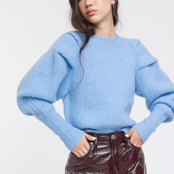 Weekday Vanetia Knitted Pullover Sweater Size Small - Picture 2 of 13